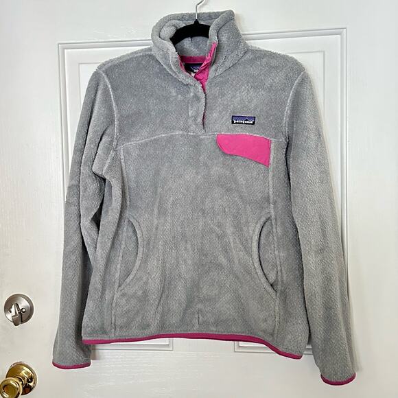 Patagonia Tops - Patagonia Pullover Sweatshirt Snap-T Synchilla Gray Pink Fleece Size Small